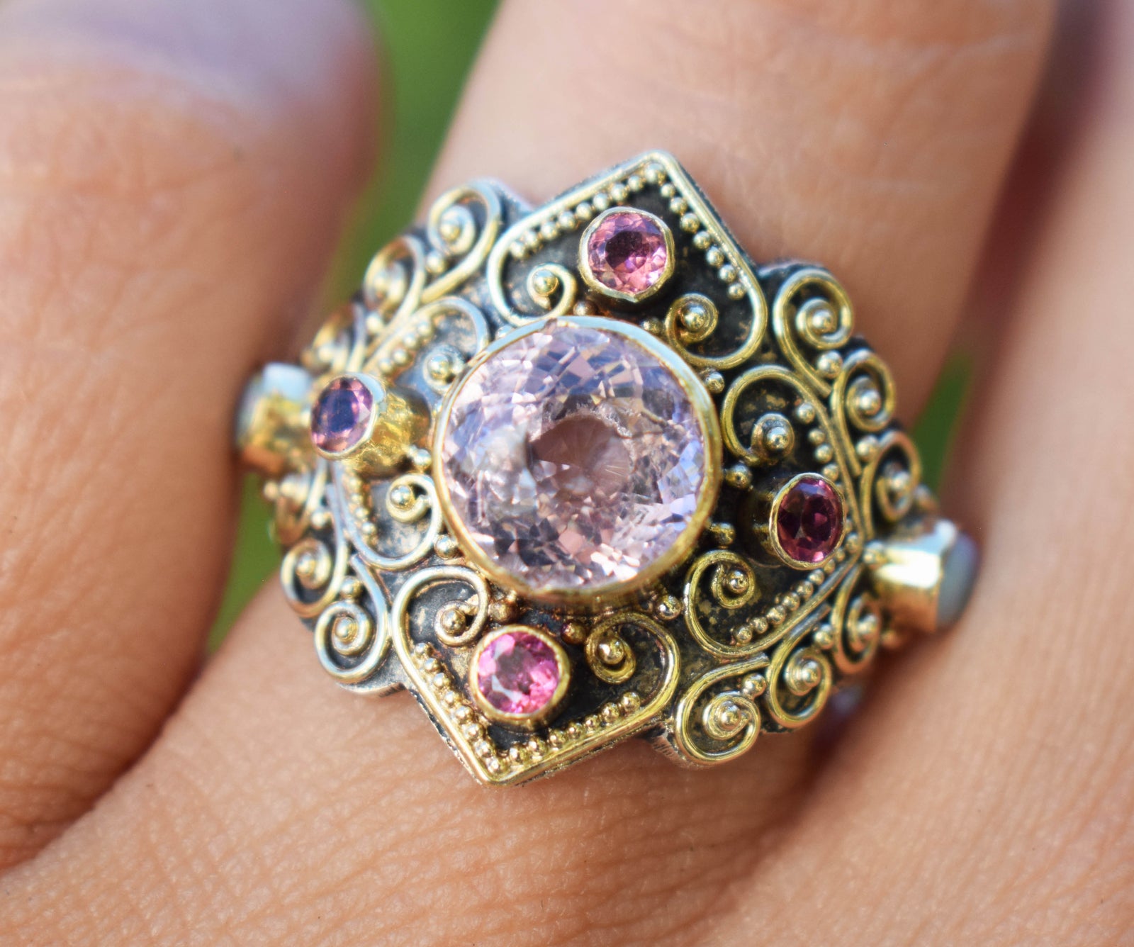 Anillo Habibi Morganita