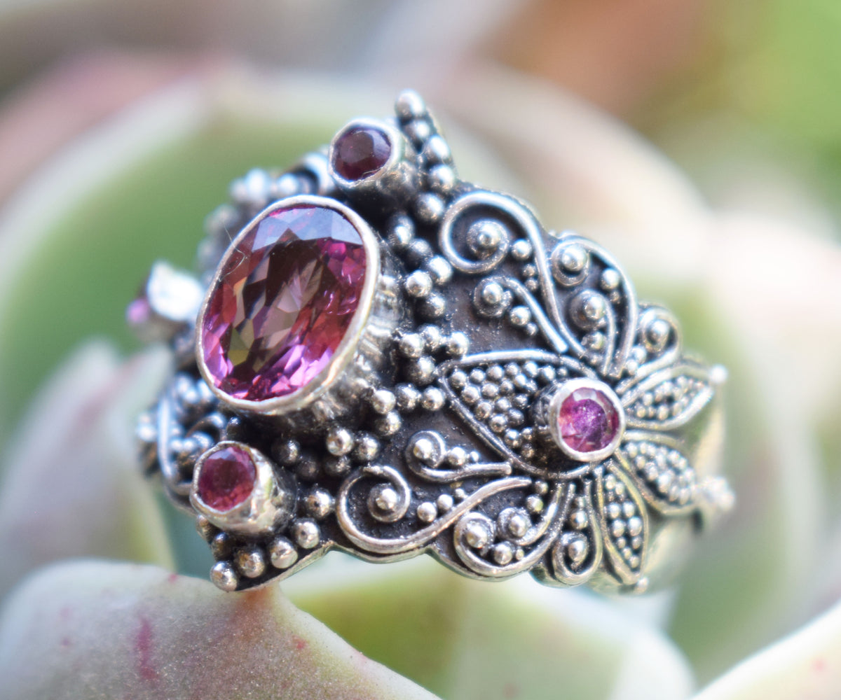 Anillo Lotus Rodolita