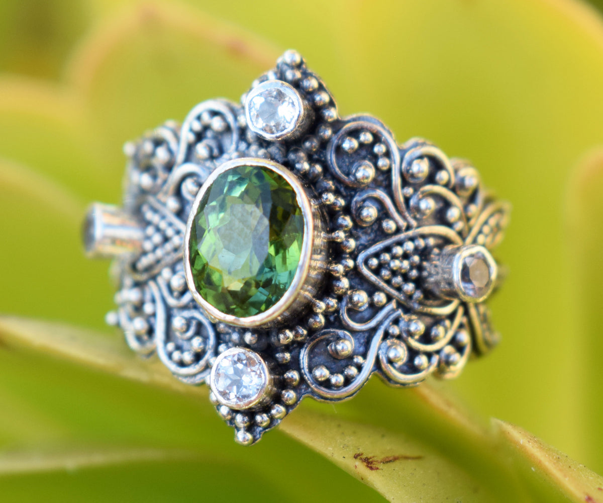 Anillo Lotus Turmalina verde