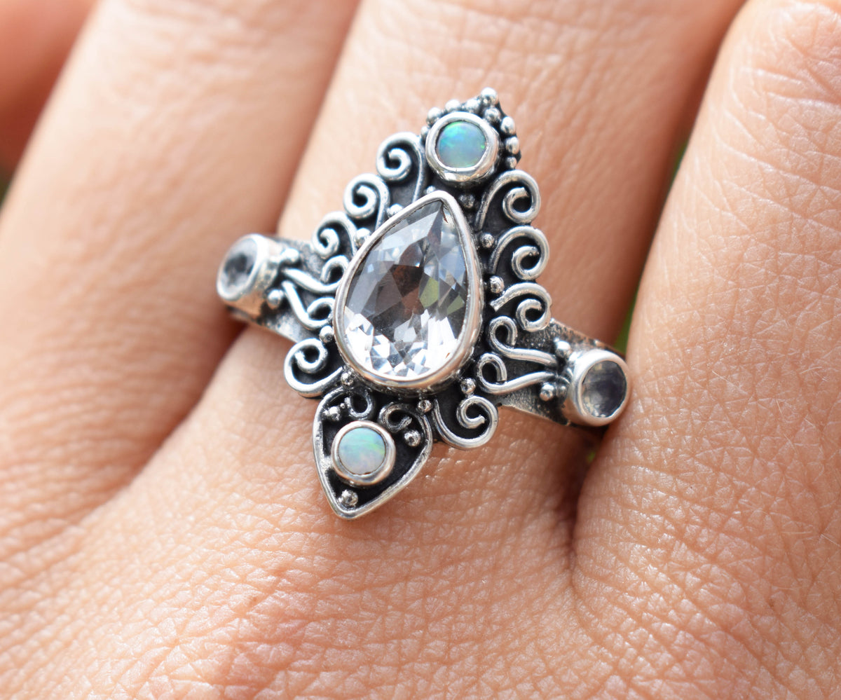 Anillo Kenya Topacio Blanco