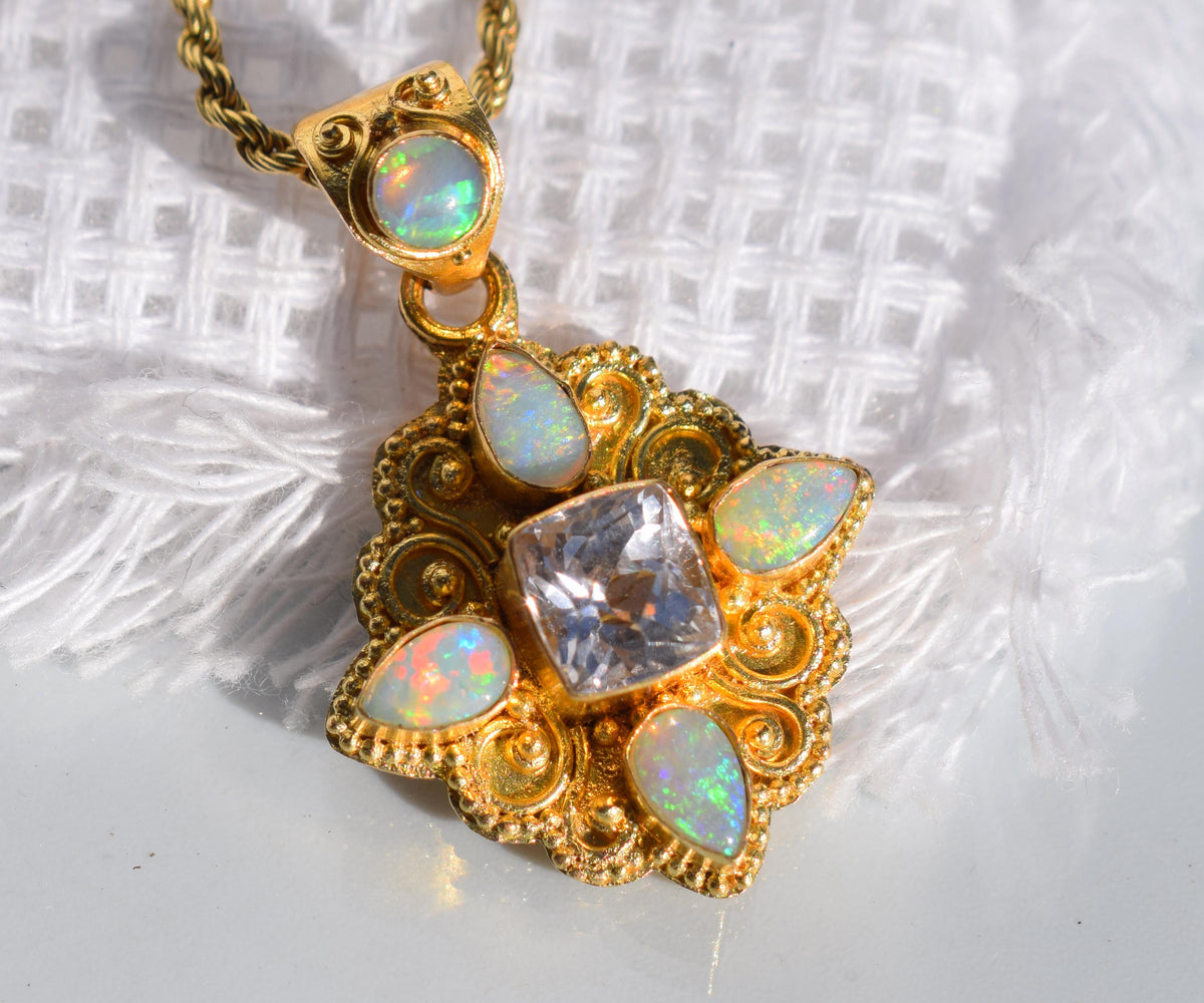 Colgante Goa Kunzita Opalos