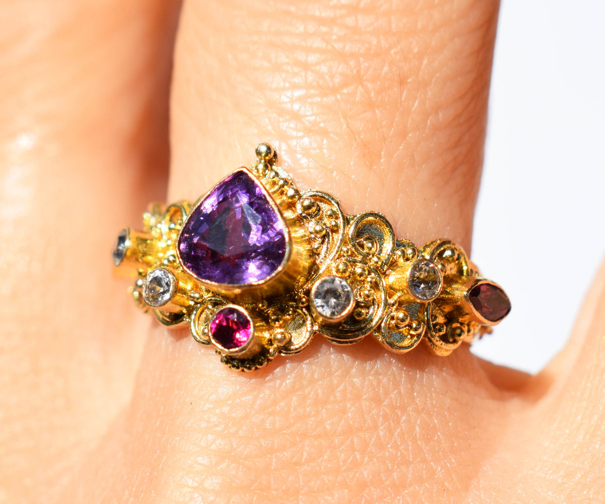 Anillo gold Magic Lotus Zafiro