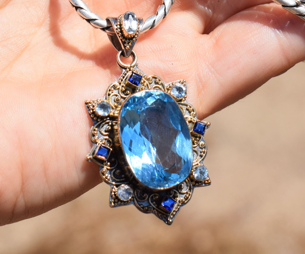 Colgante Isis Topacio