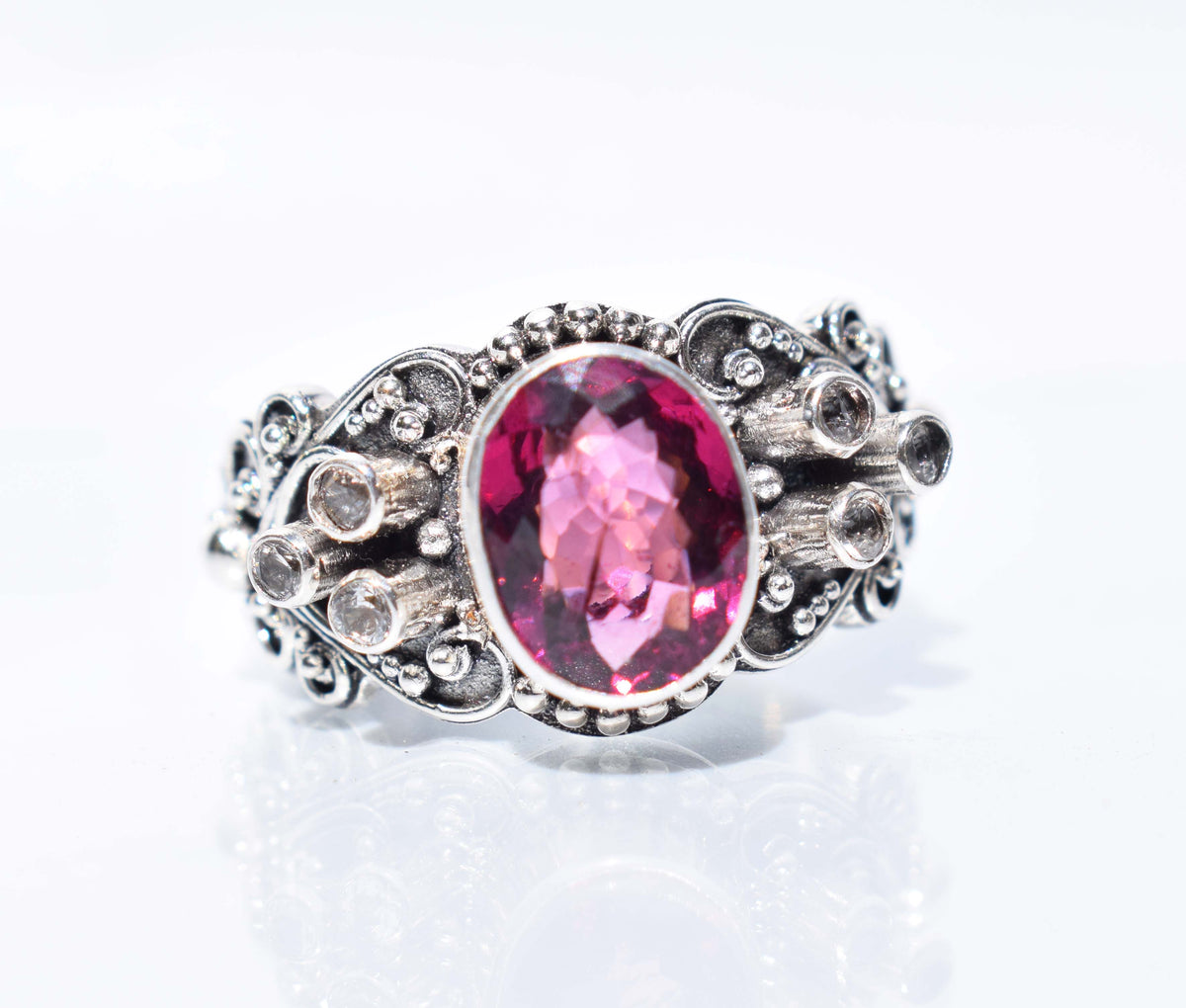 Anillo Kaya  Rodolita