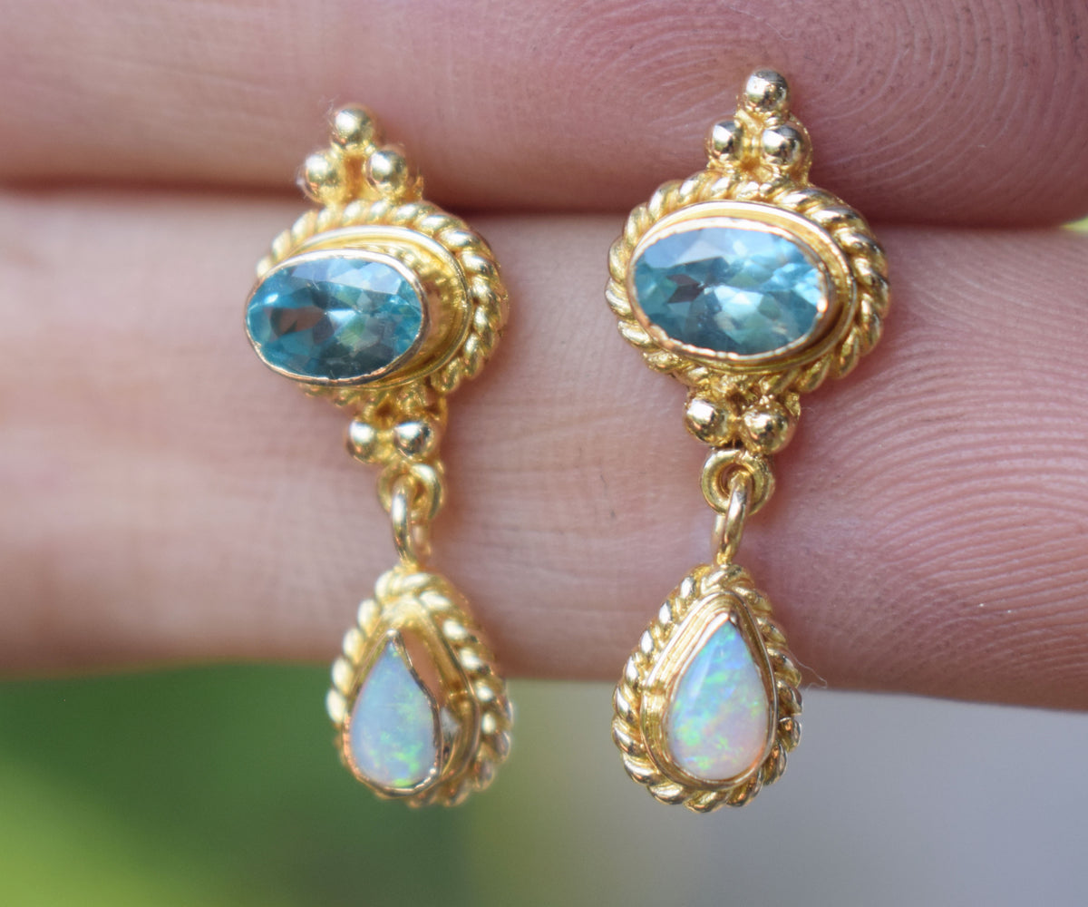 Aros Oval Drop Apatita y Opalos