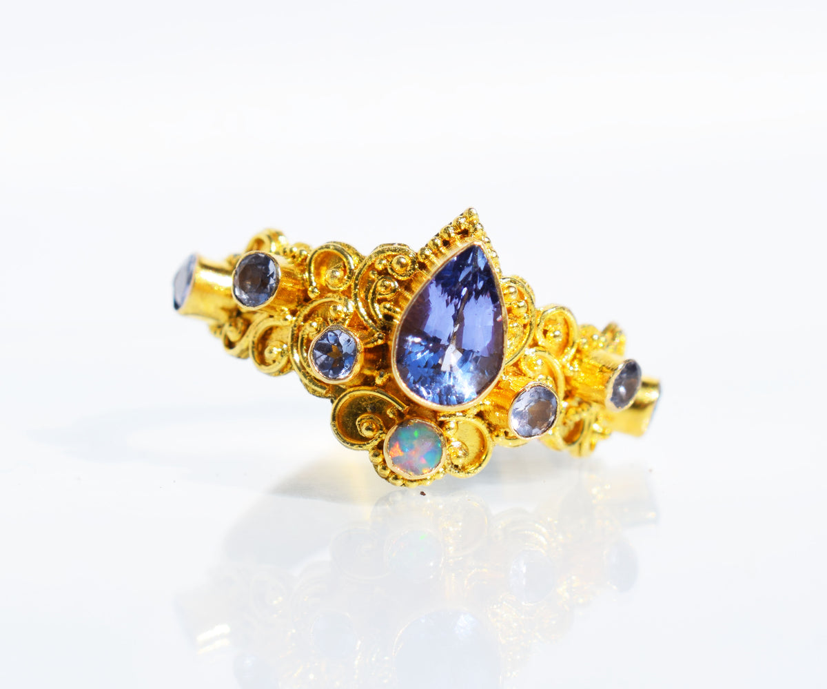 Anillo gold Magic Lotus Tanzanita