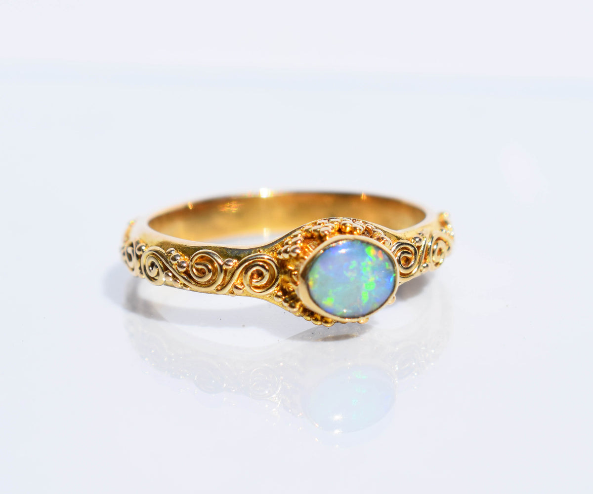 Anillo Gold Dreams Ópalo