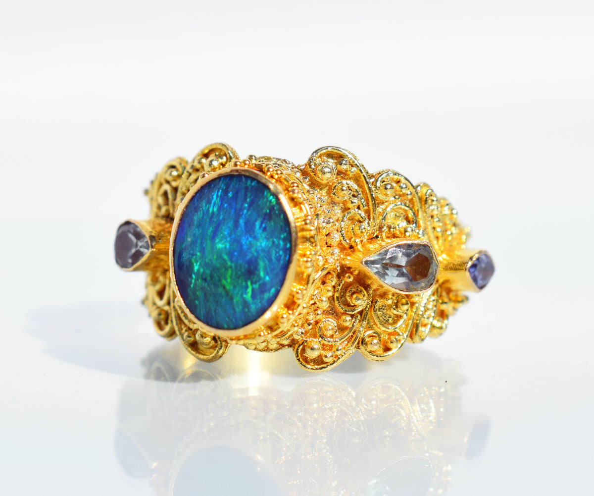 Anillo gold Antara Ópalo