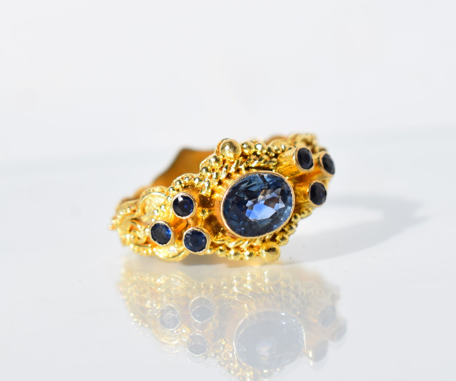 Anillo Azahara gold Zafiro