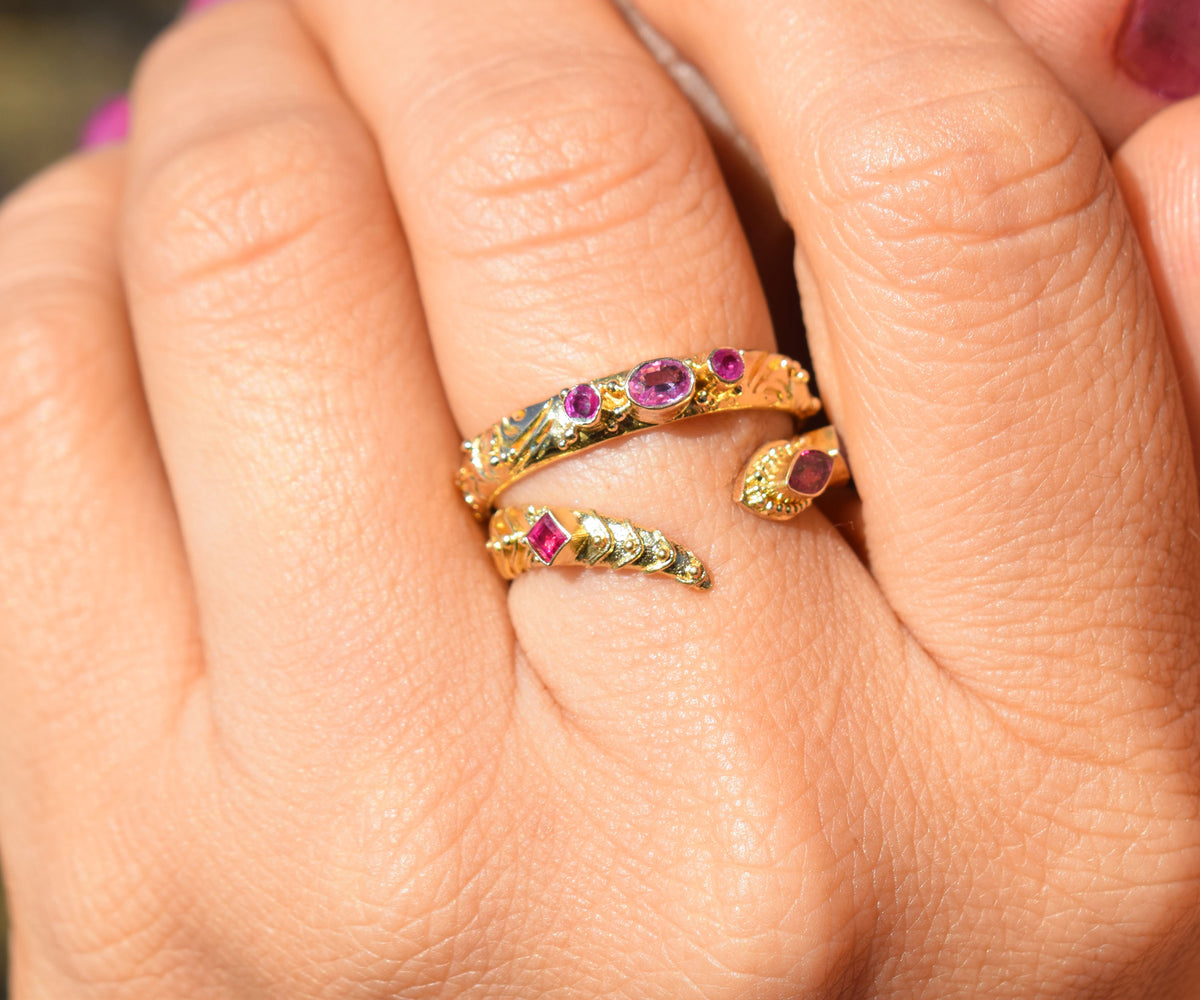 Anillo Basic Gold Zafiro rosa