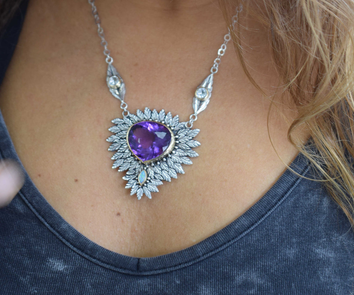 Collar Pocahontas Queen Amatista