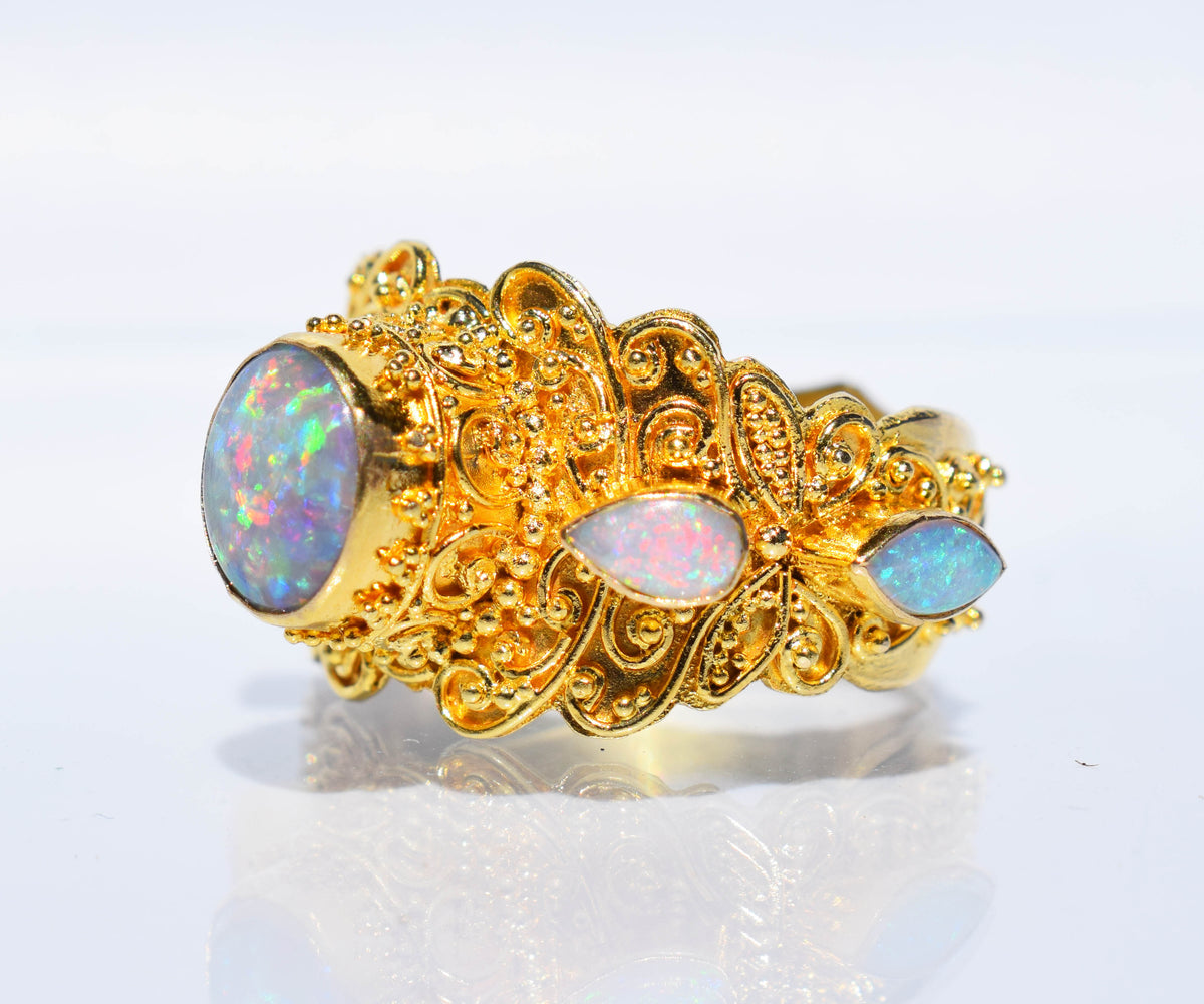 Anillo gold Antara Ópalos