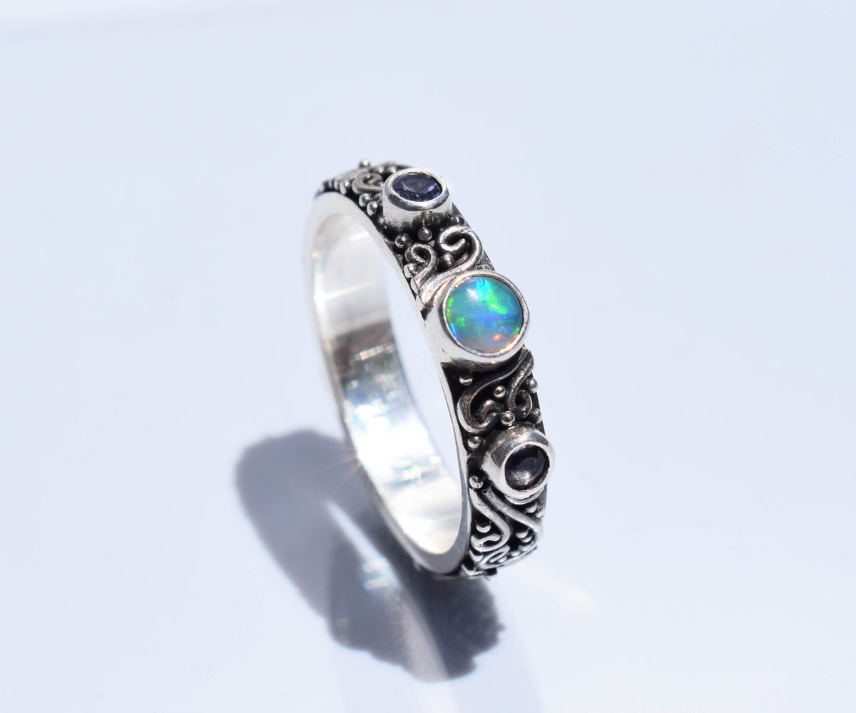 Anillo Basic Ópalo Tanzanitas