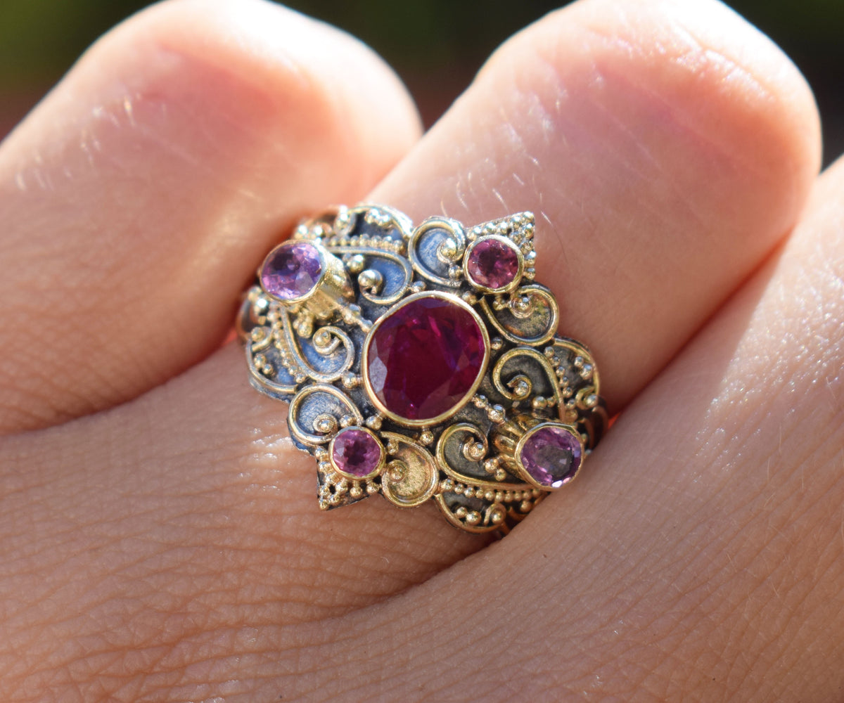 Anillo gold and Silver Kerala Rubi