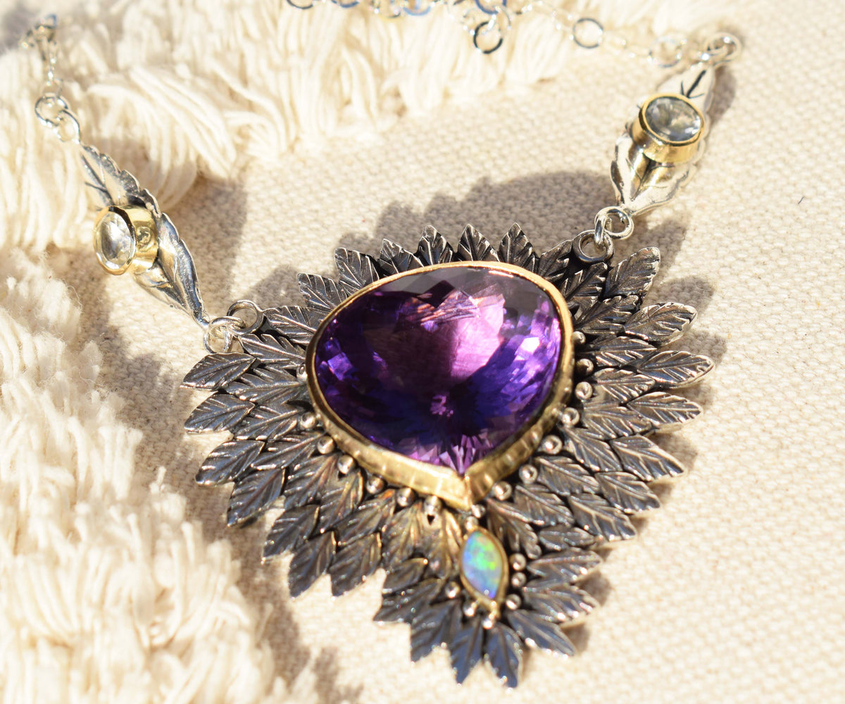 Collar Pocahontas Queen Amatista