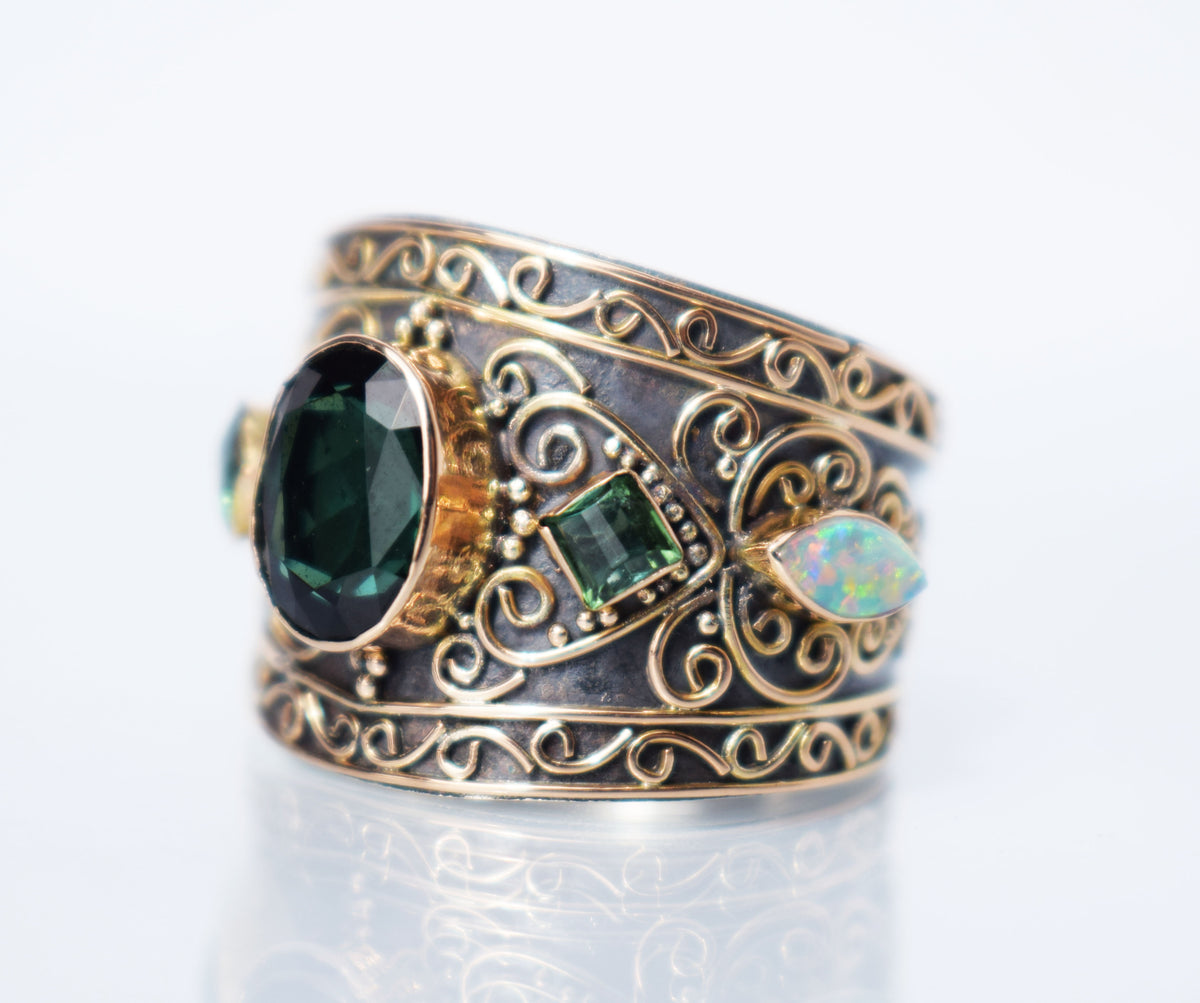 Anillo Las Mil y Una Noches Turmalina Verde