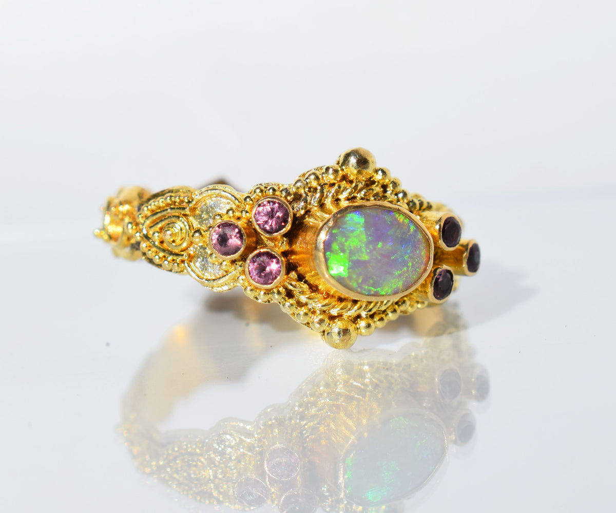 Anillo Azahara gold Opalo