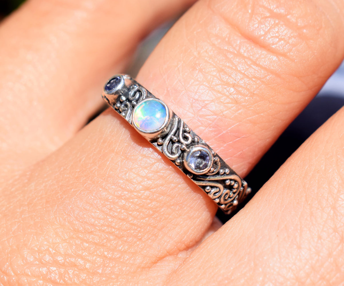 Anillo Basic Ópalo Tanzanitas