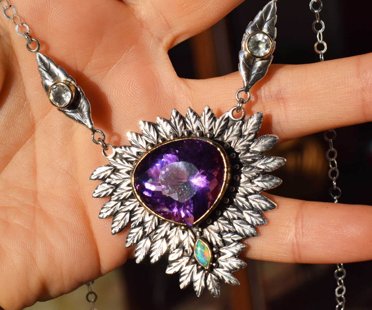 Collar Pocahontas Queen Amatista