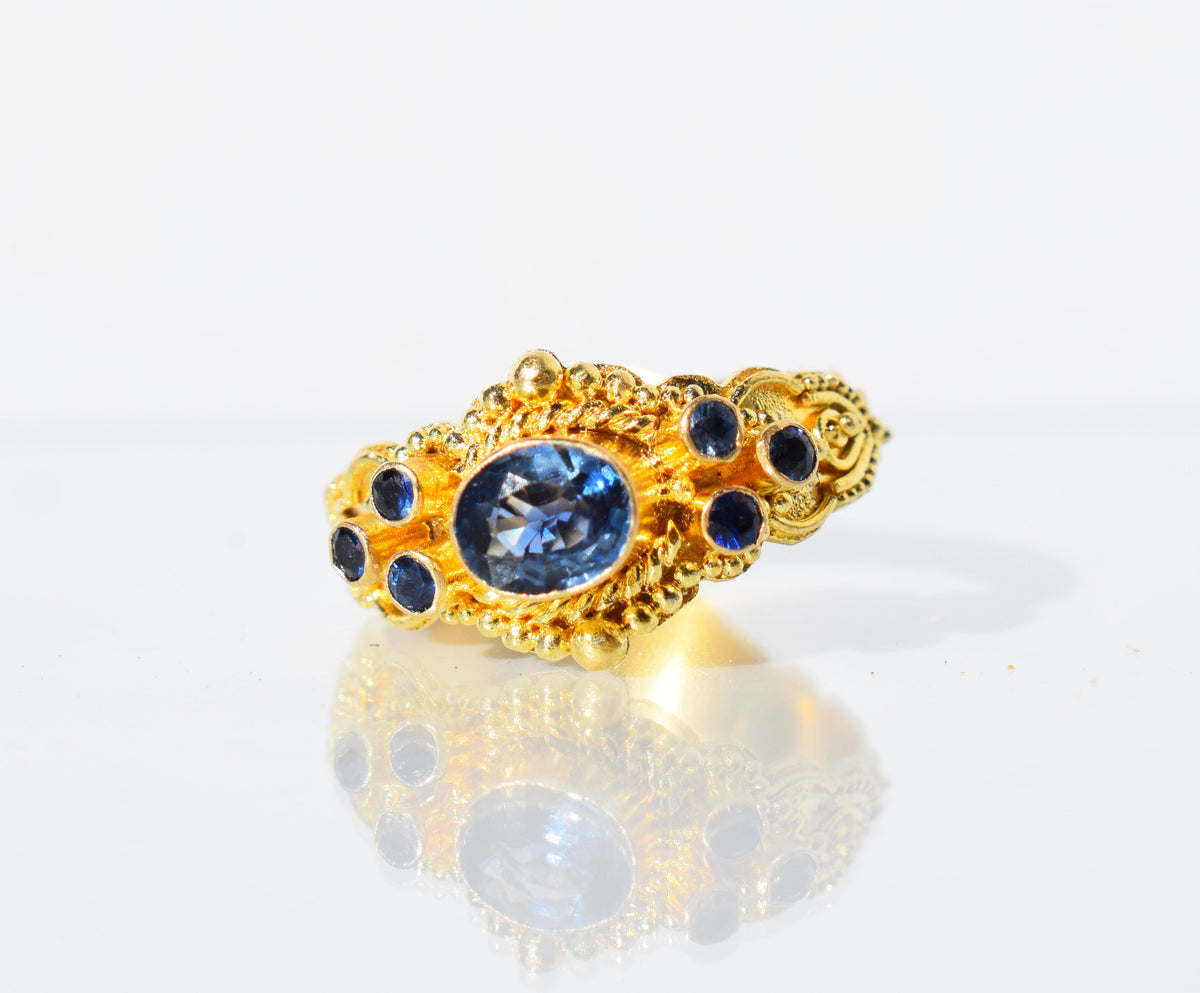 Anillo Azahara gold Zafiro