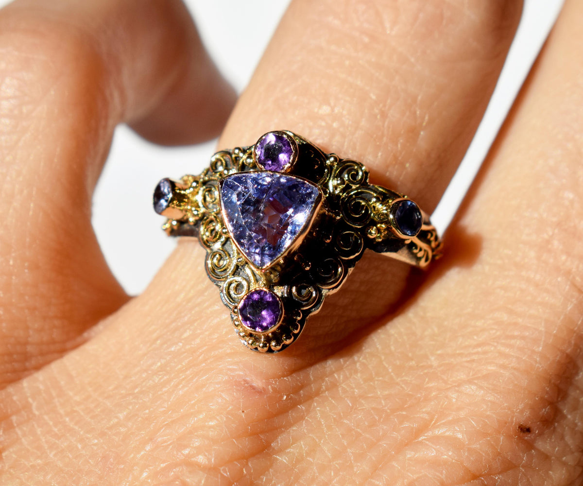 Anillo Totem Tanzanita