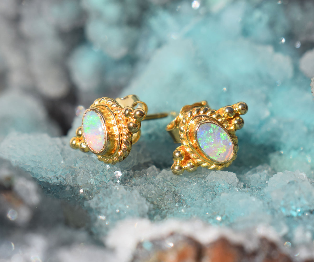 Aros Basic Studs Opalos