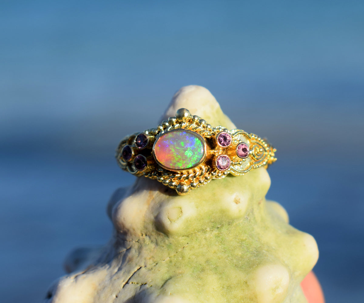 Anillo Azahara gold Opalo