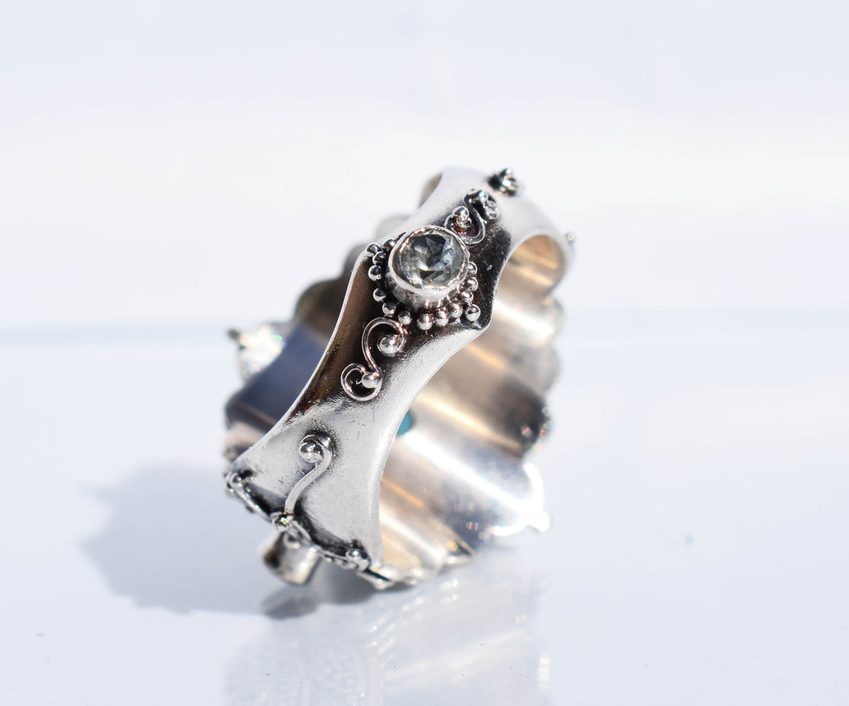 Anillo Lotus Apatita