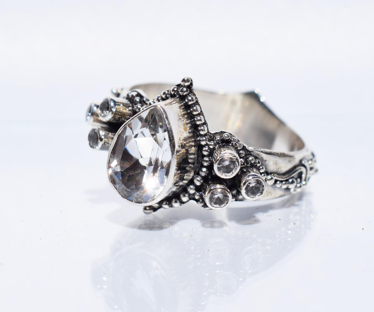 Anillo Venecia Topacio blanco