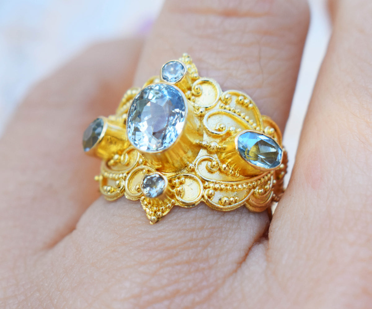 Anillo gold Kerala Aguamarina