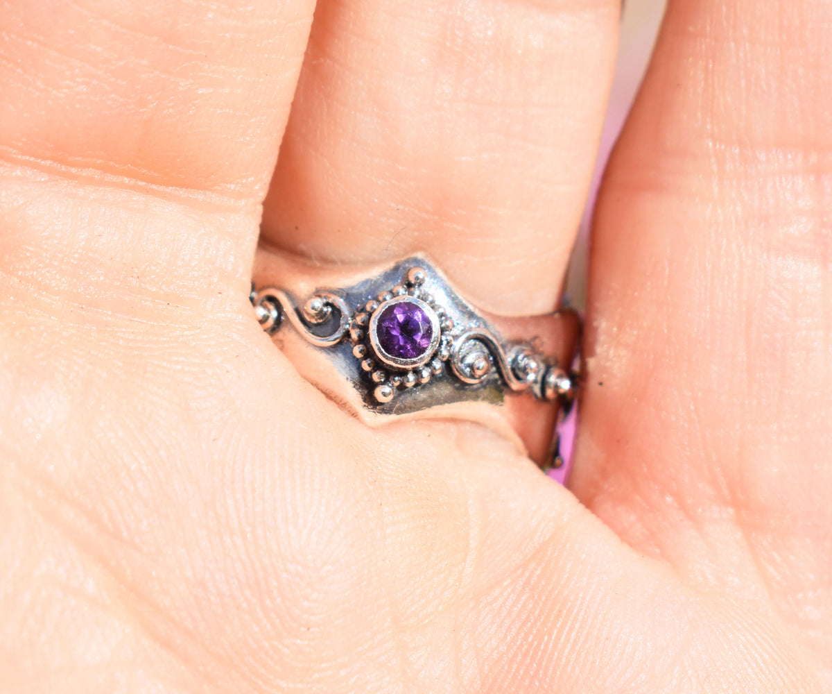 Anillo Lotus Turmalina verde