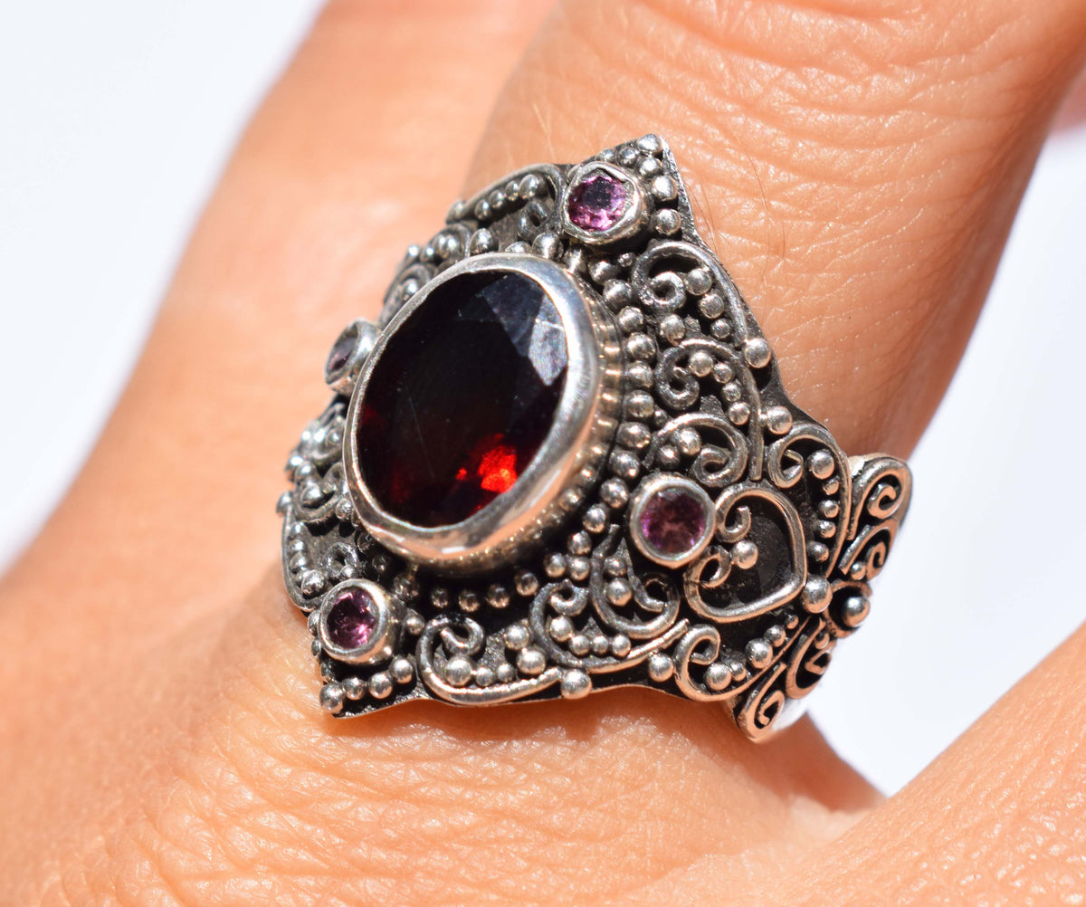 Anillo Peace Granate