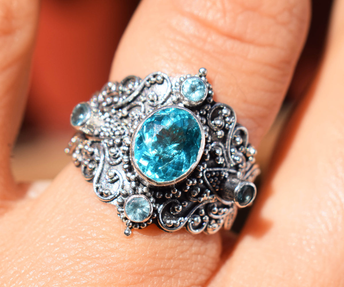 Anillo Lotus Apatita