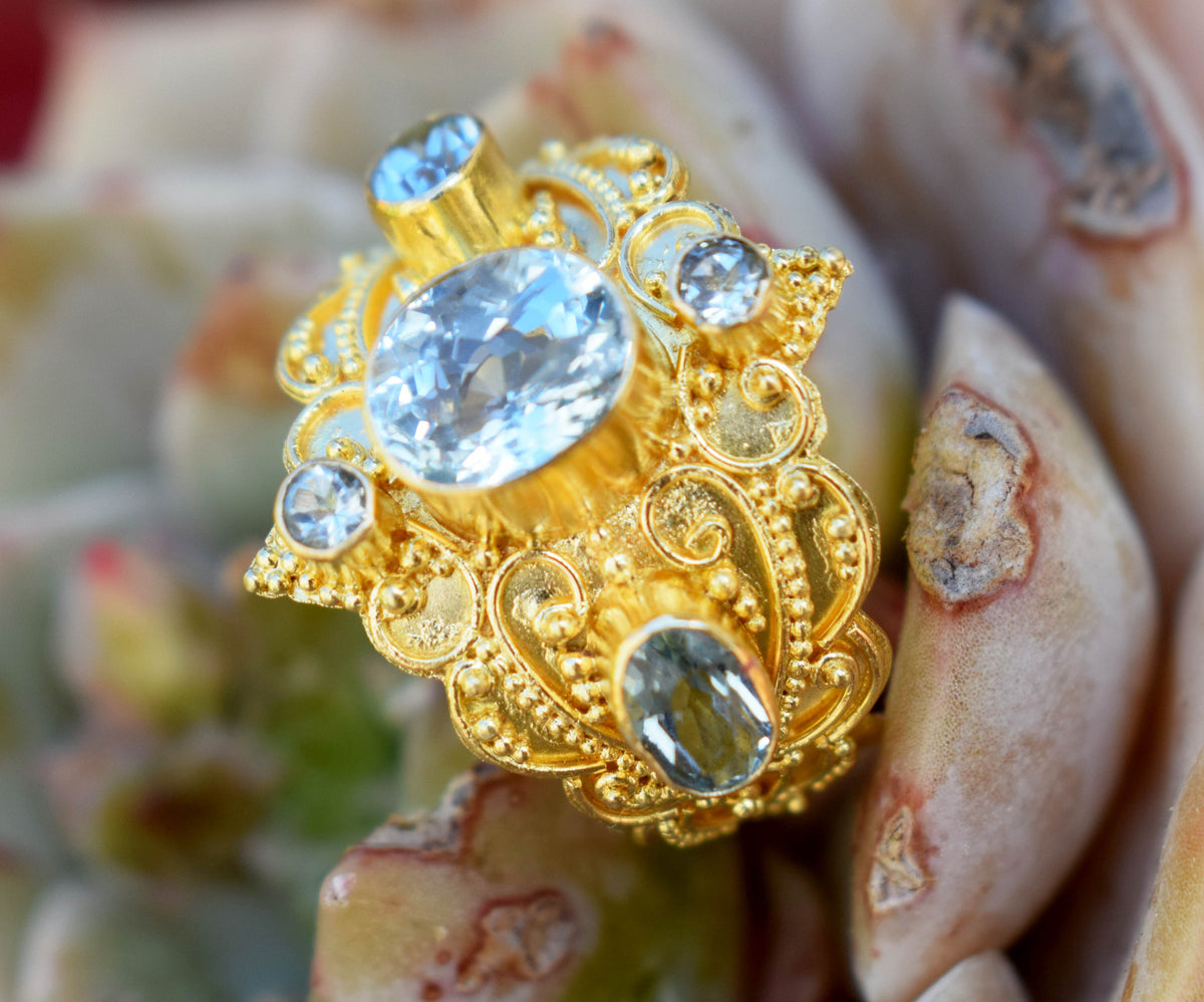 Anillo gold Kerala Aguamarina