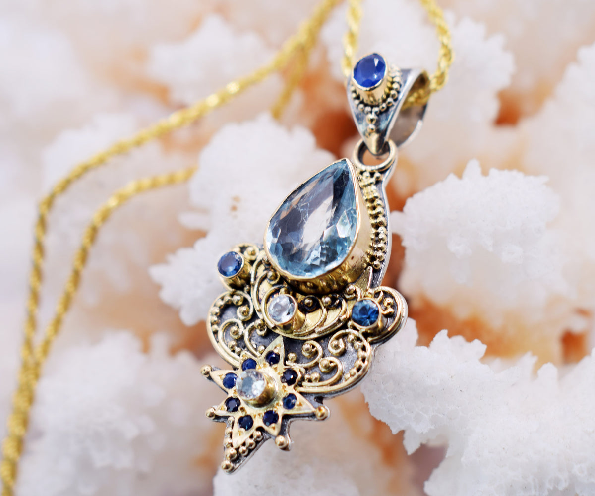 Amuleto Linaje Femenino Aguamarina