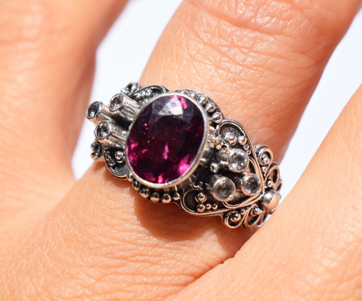 Anillo Kaya  Rodolita