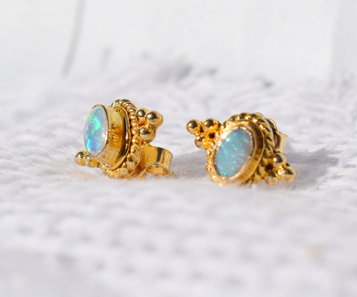 Aros Basic Studs Opalos