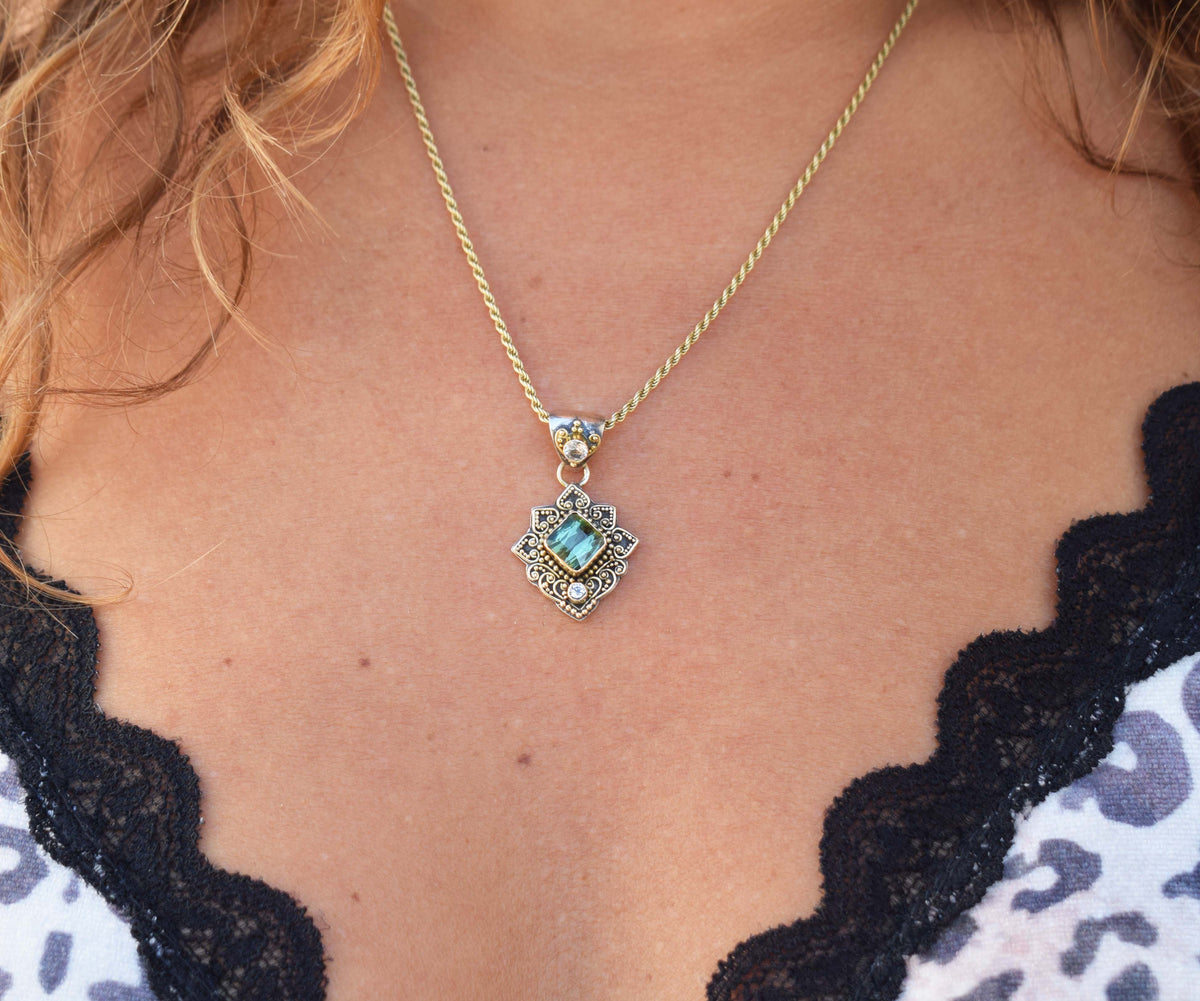 Colgante Kaya Turmalina