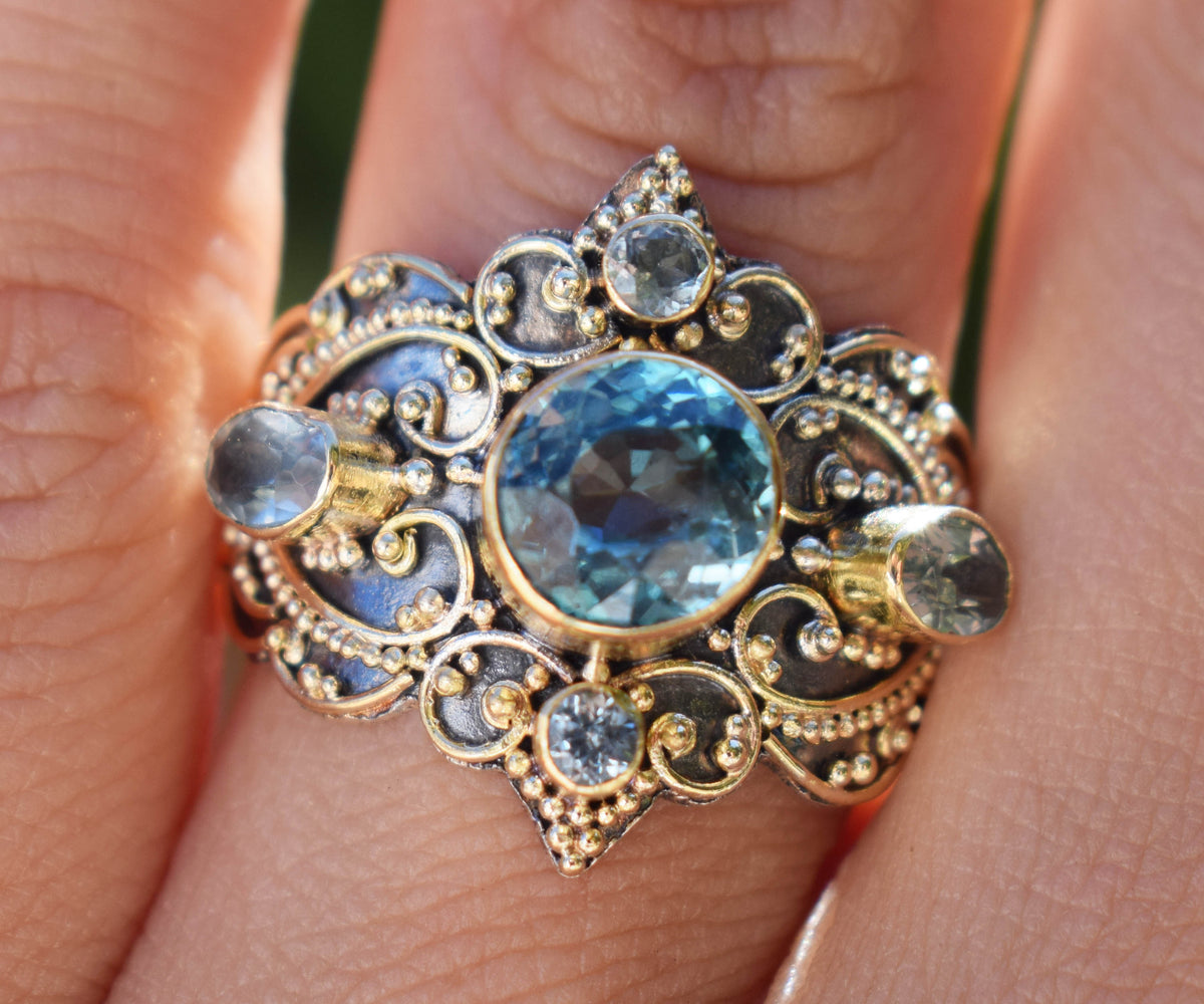 Anillo gold and Silver Kerala Zircon