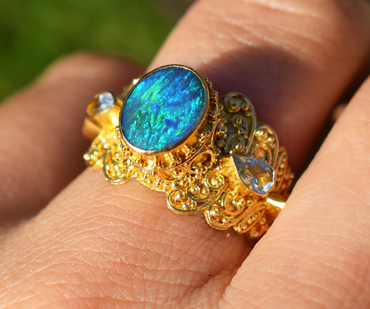 Anillo gold Antara Ópalo