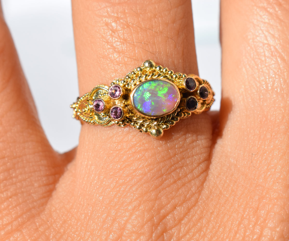 Anillo Azahara gold Opalo