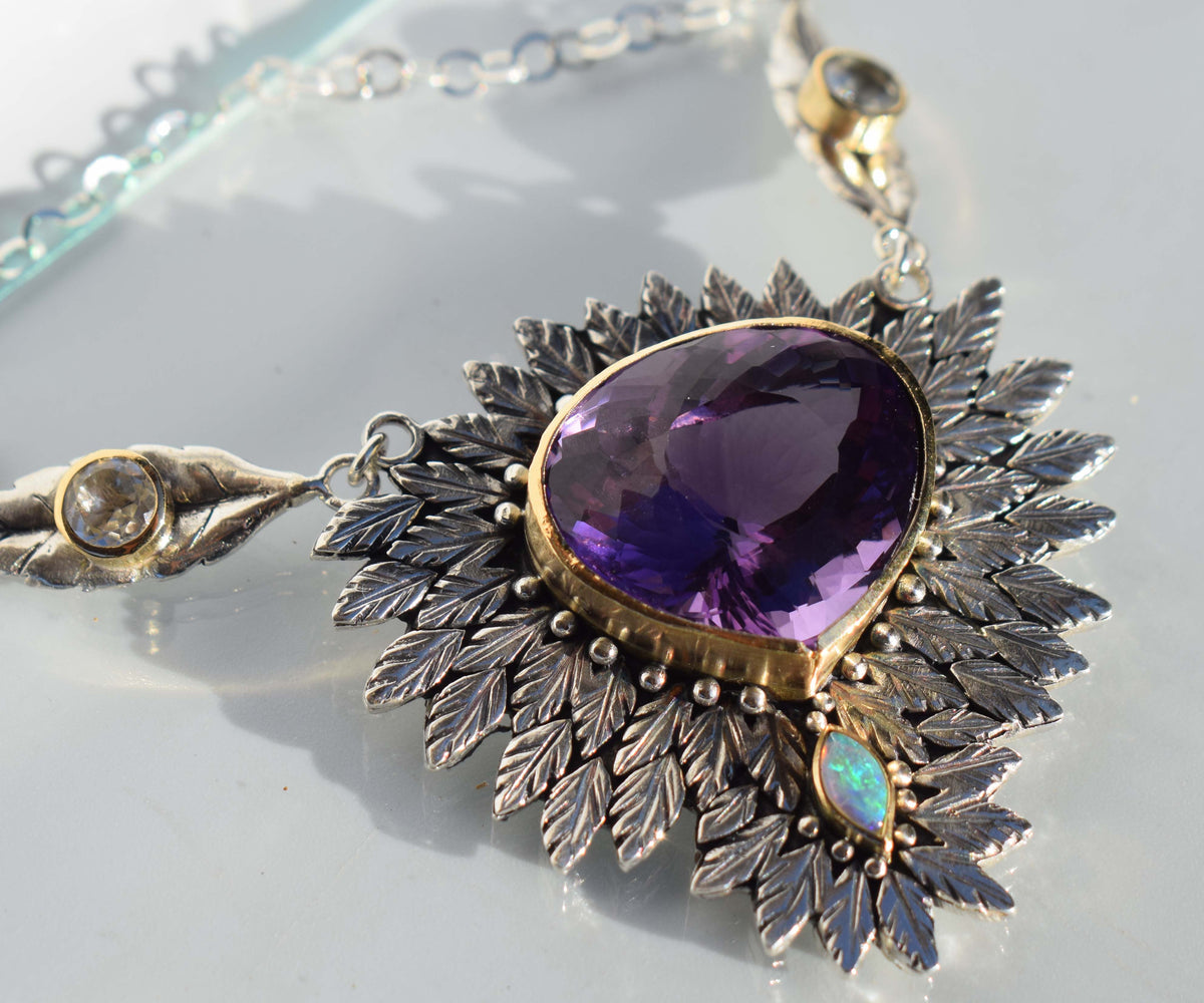 Collar Pocahontas Queen Amatista