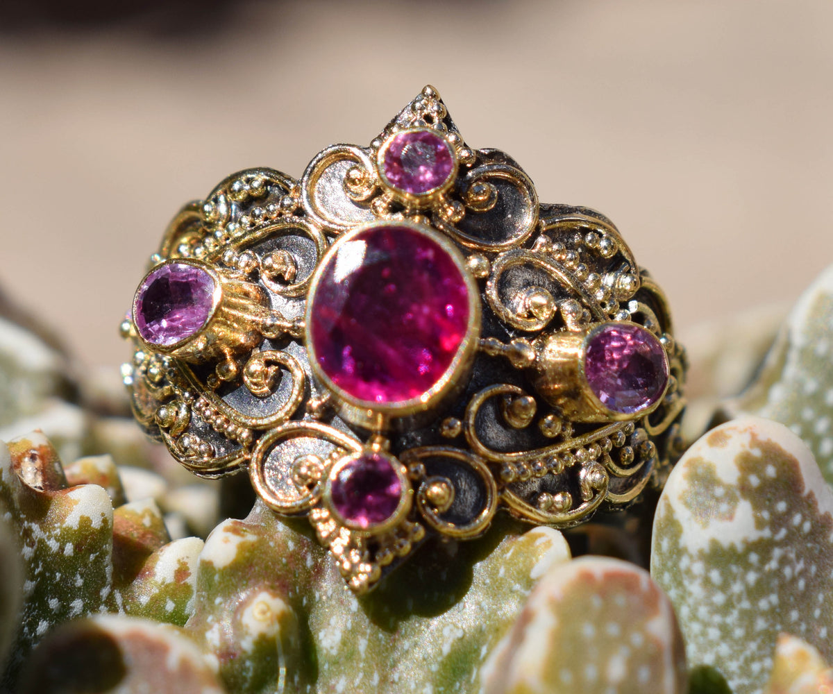 Anillo gold and Silver Kerala Rubi