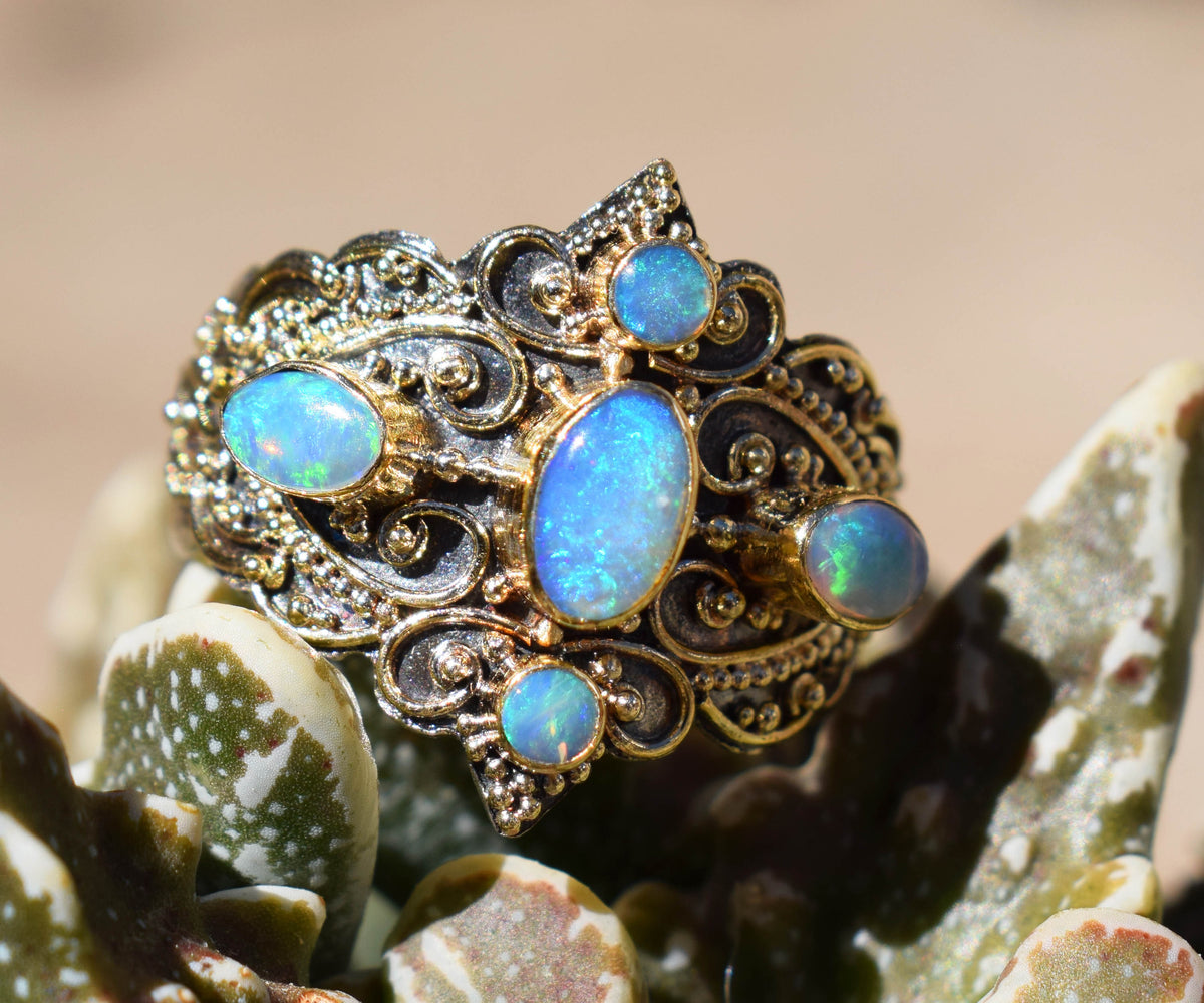 Anillo Kerala Opalos