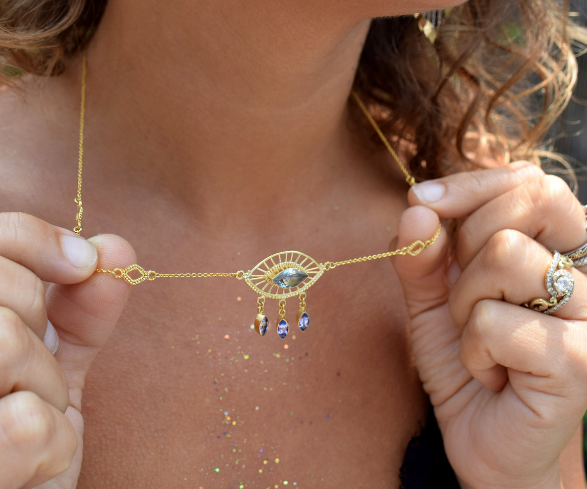 Collar Helix Aguamarina