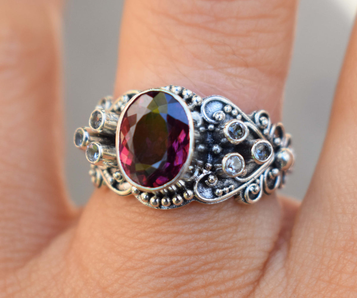 Anillo Kaya  Rodolita