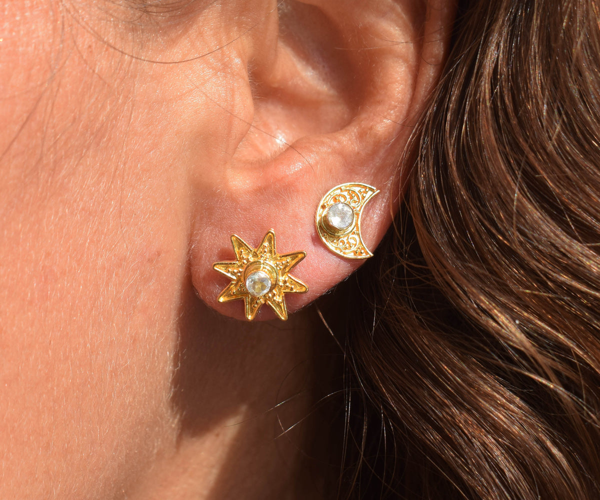 Aros Moon Star Gold Piedra Luna