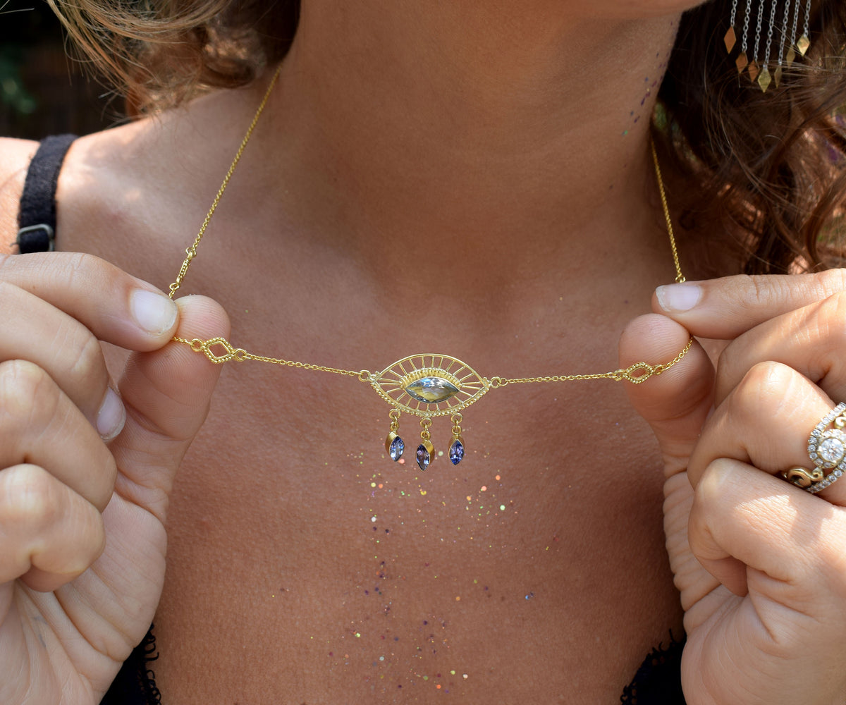 Collar Helix Aguamarina