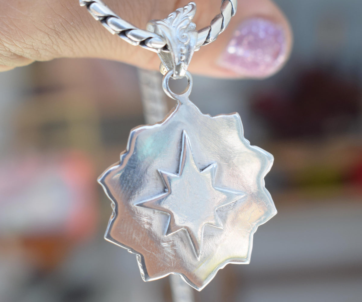 Colgante Sahasrara Rubí estrella