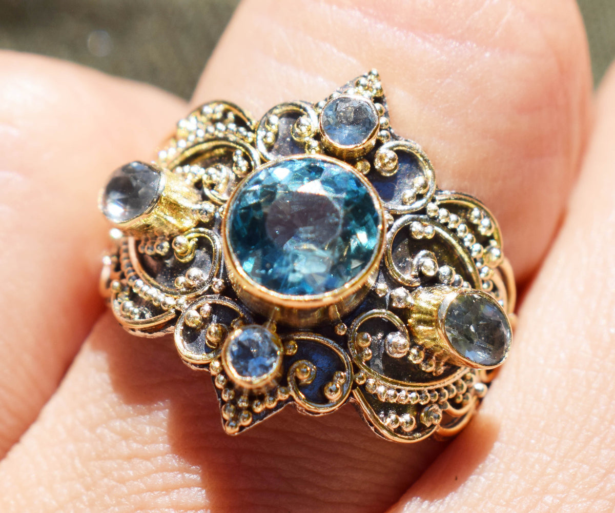 Anillo gold and Silver Kerala Zircon